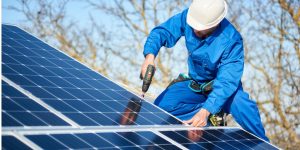 Installation Maintenance Panneaux Solaires Photovoltaïques à Ecluzelles